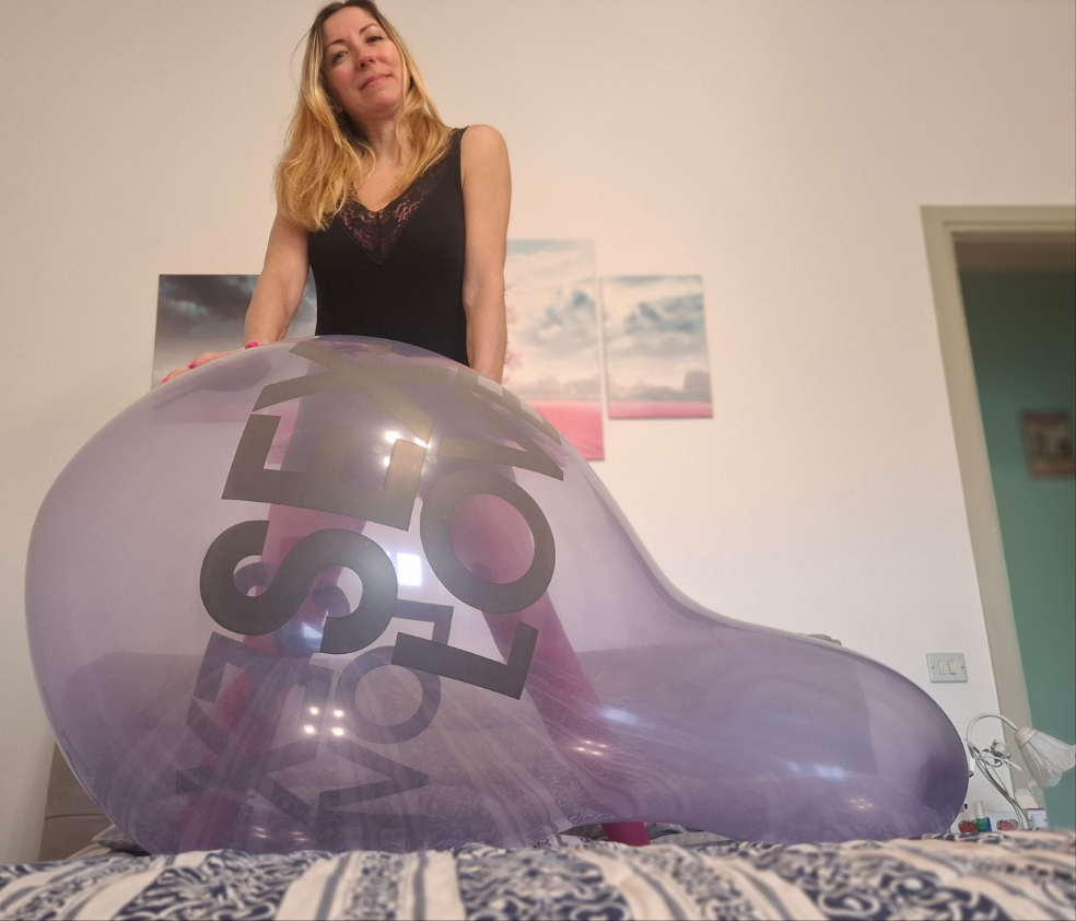 Cattex 32" long neck "Sex and Love"