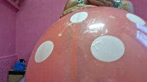 Spit into and outside punchball btp