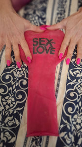 Cattex 32" long neck "Sex and Love"